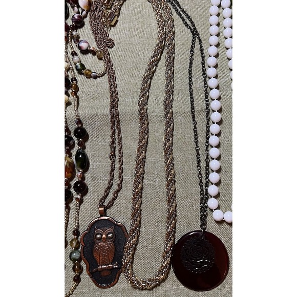 Costume Jewelry Lot 12 Necklaces Vintage - Picture 3 of 13